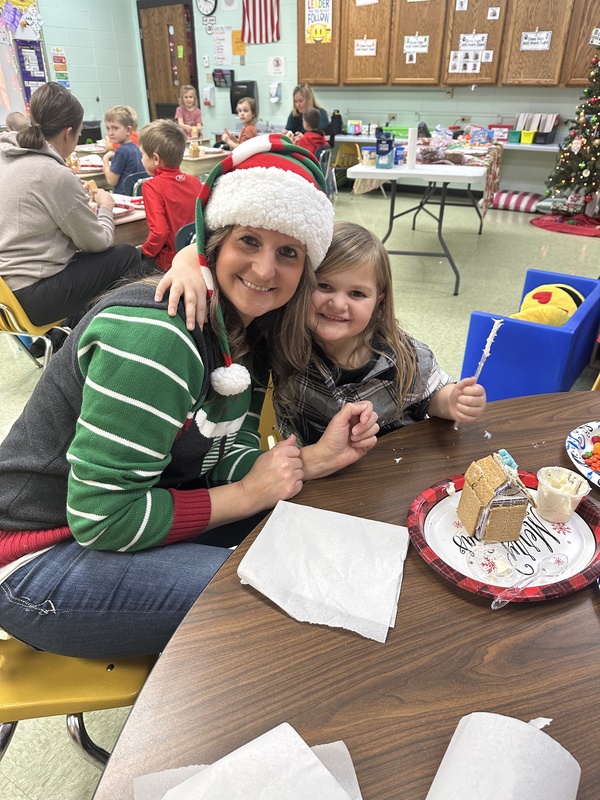 1st Grade Gingerbread Houses! | Bowler School District