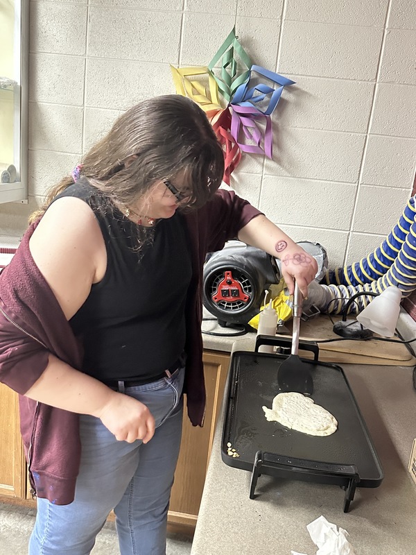 Making “Artsy Pancakes” Bowler School District